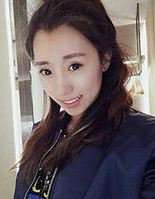 菠萝视频免费版官方版:满足用户多样需求的高清在线播放平台